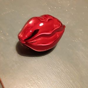 Meet your Posher, Maggie